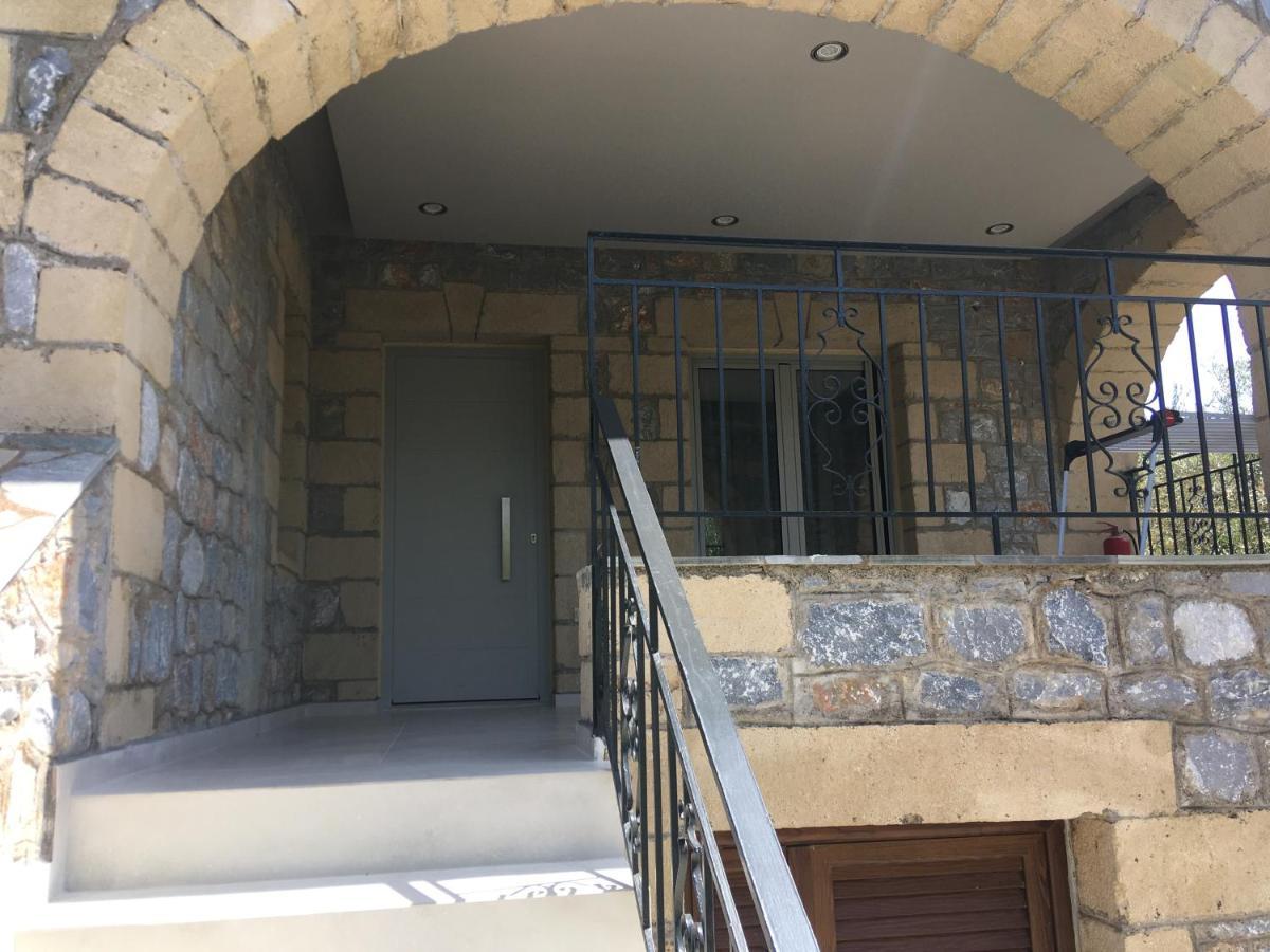 Το Πετρινο / The Petrino Apartments Stoúpa Eksteriør bilde
